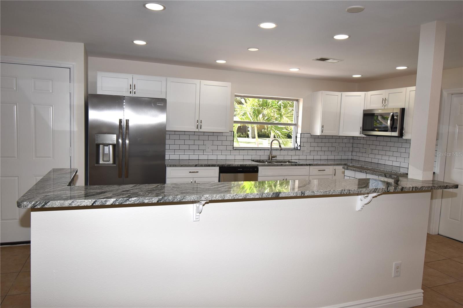 INDIAN ROCKS HIGHLANDS - Residential