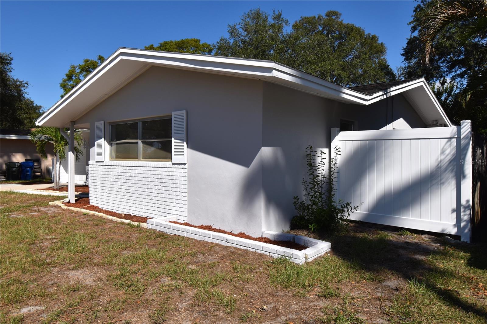 INDIAN ROCKS HIGHLANDS - Residential