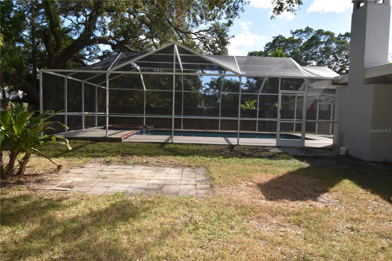 INDIAN ROCKS HIGHLANDS - Residential