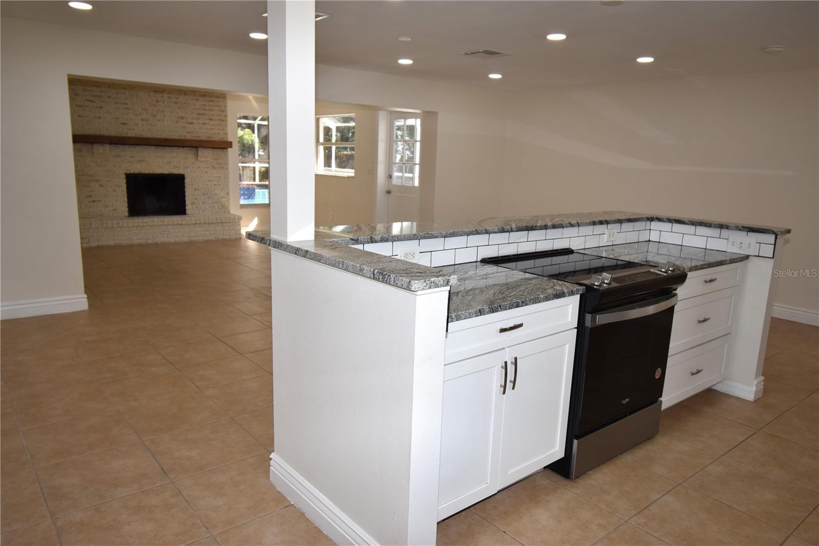 INDIAN ROCKS HIGHLANDS - Residential