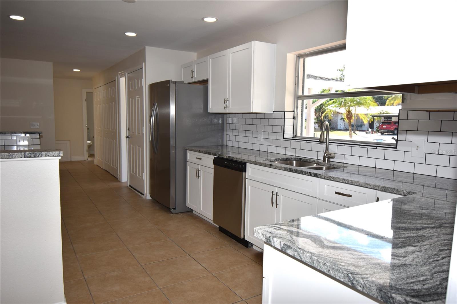 INDIAN ROCKS HIGHLANDS - Residential