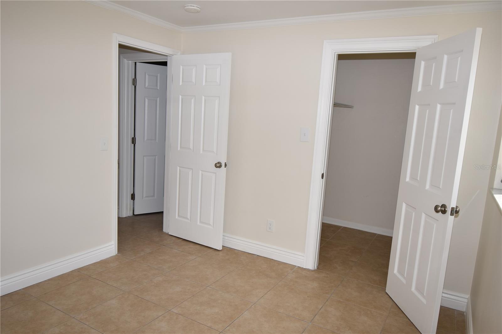 INDIAN ROCKS HIGHLANDS - Residential