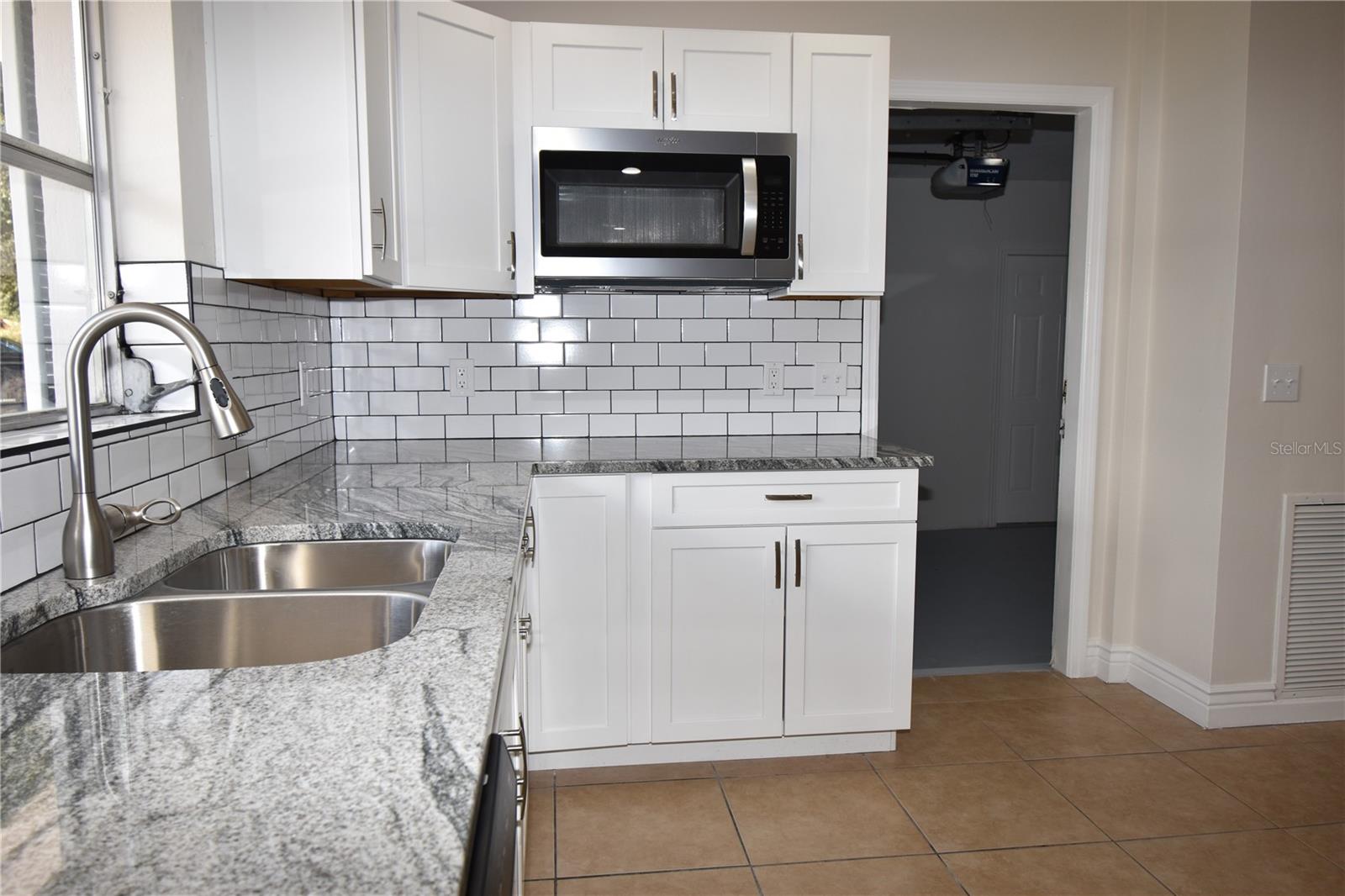 INDIAN ROCKS HIGHLANDS - Residential