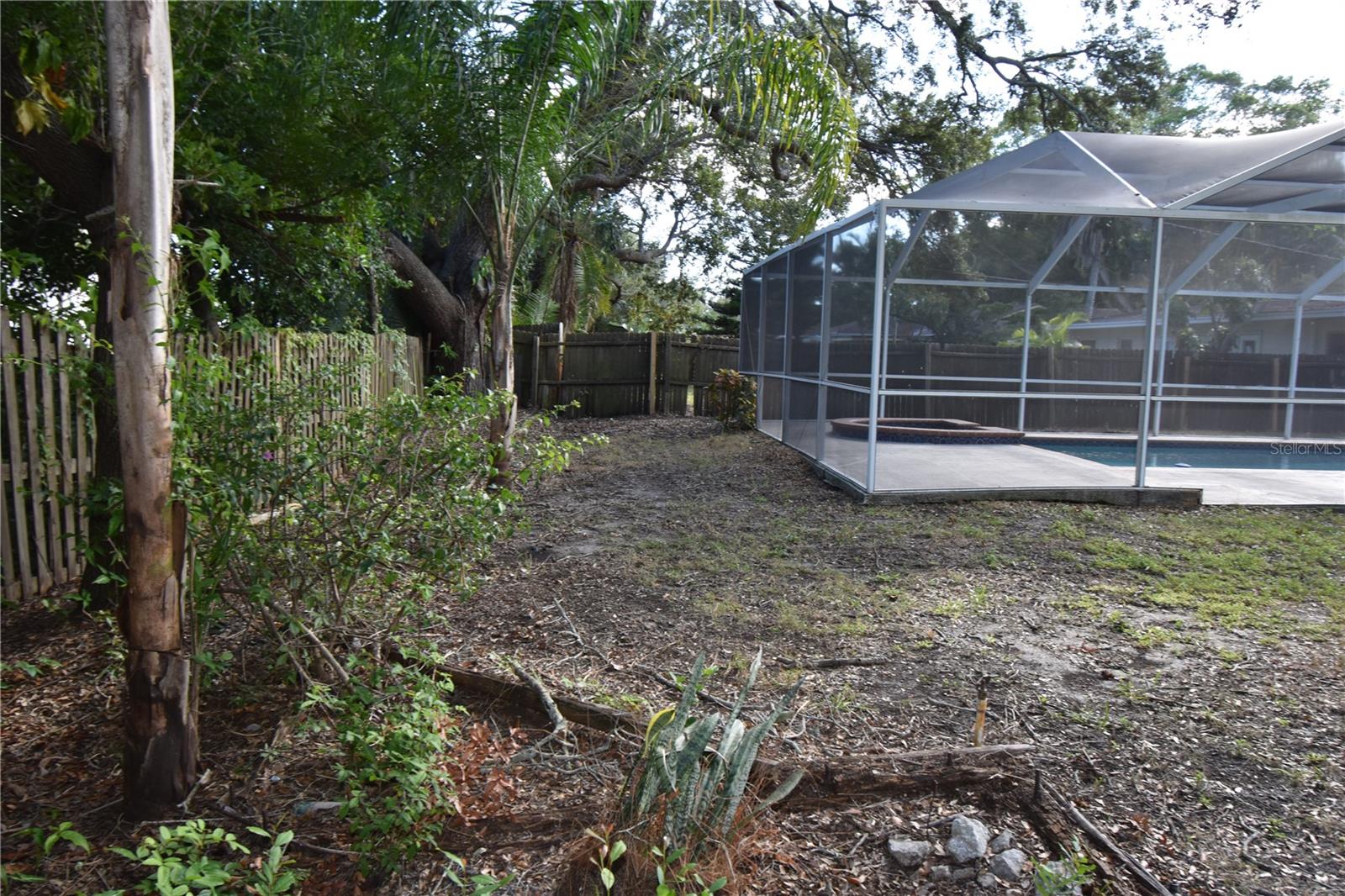 INDIAN ROCKS HIGHLANDS - Residential