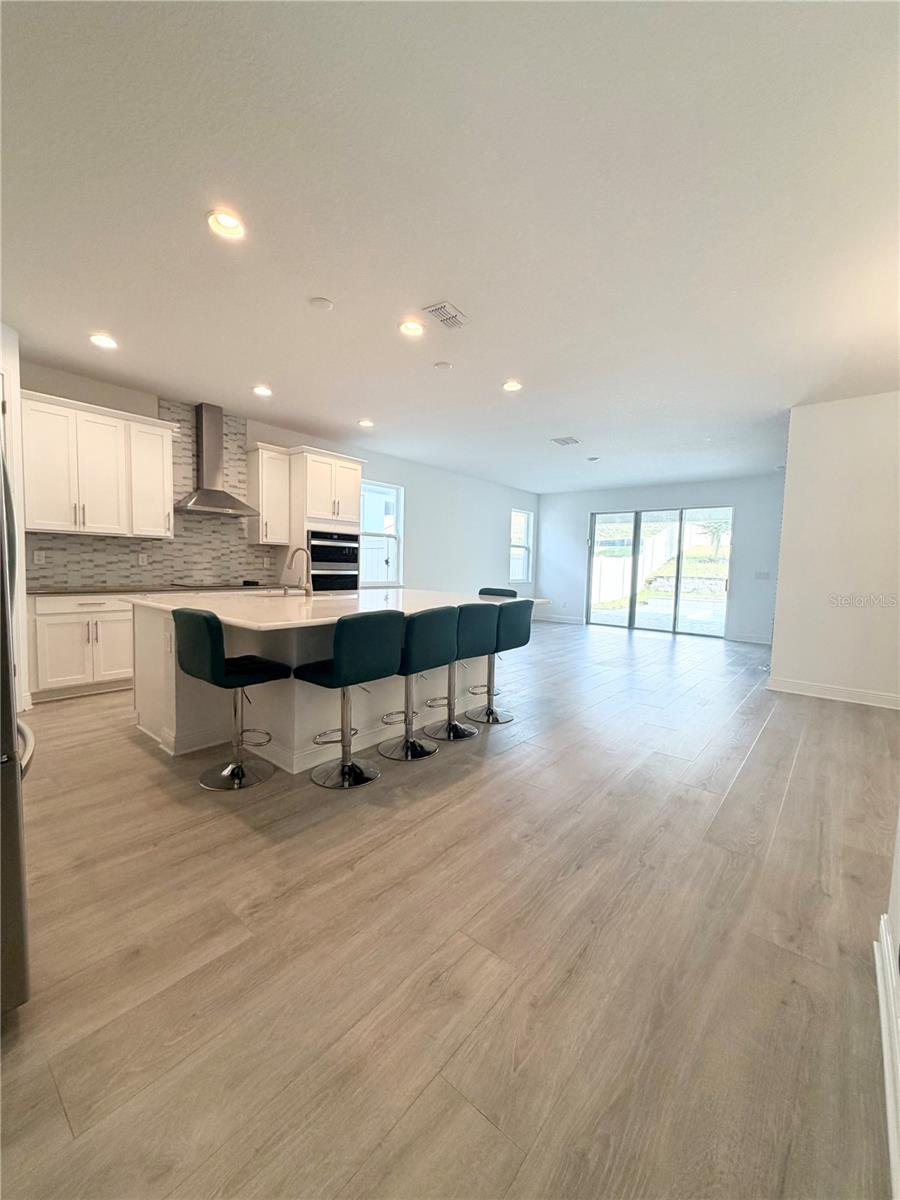 LAKESIDE/HAMLIN - Residential Lease