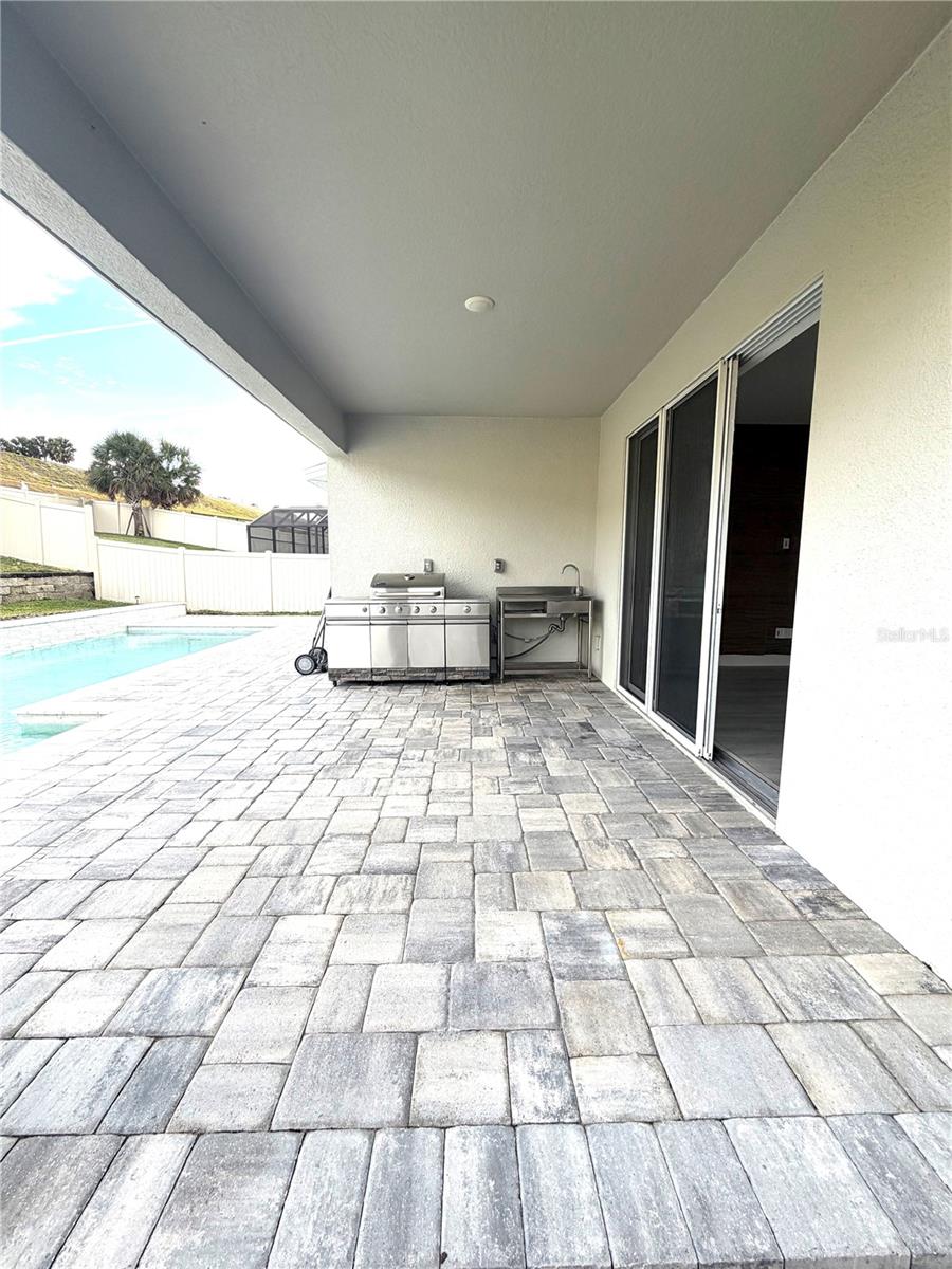 LAKESIDE/HAMLIN - Residential Lease