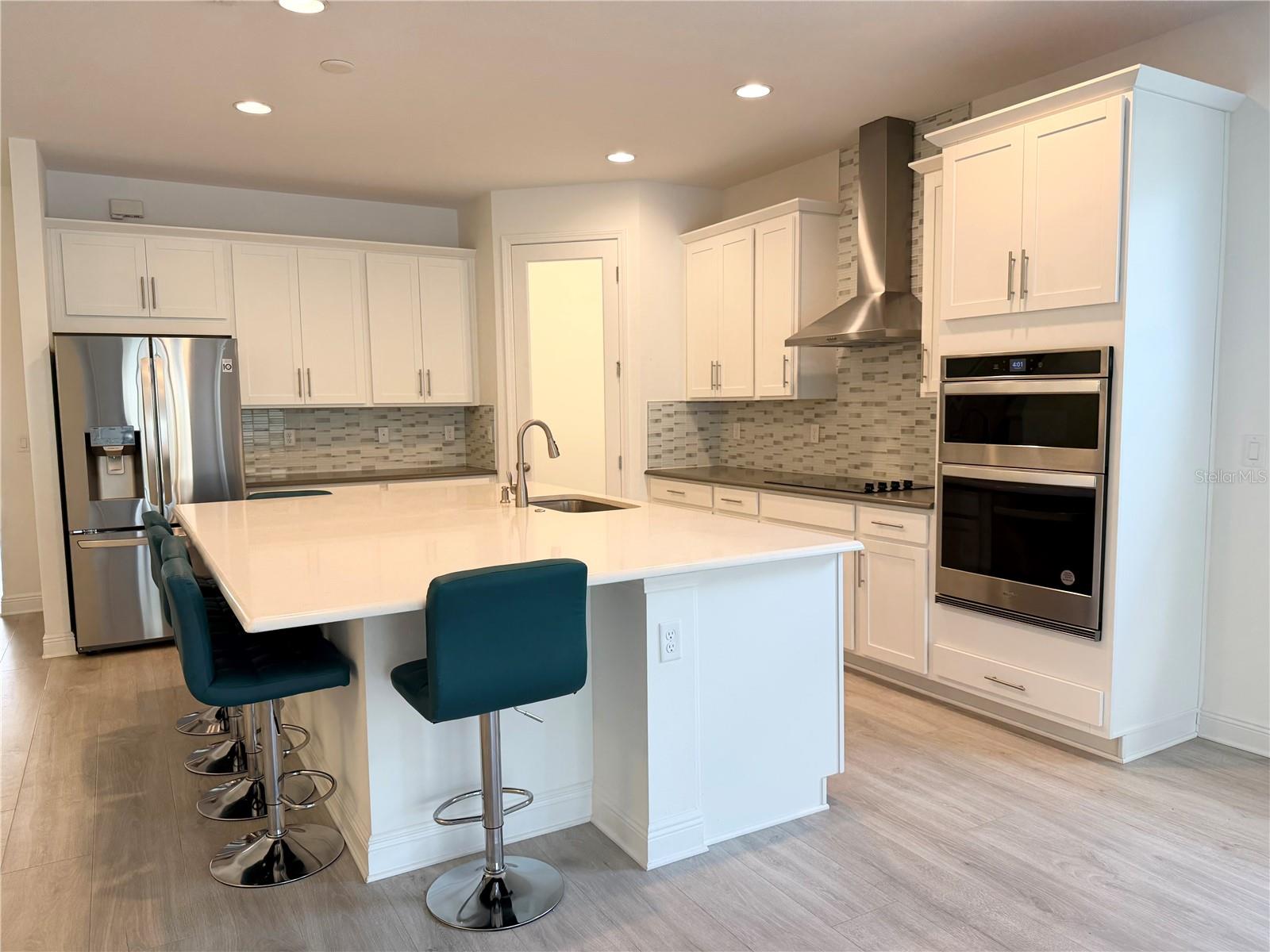 LAKESIDE/HAMLIN - Residential Lease