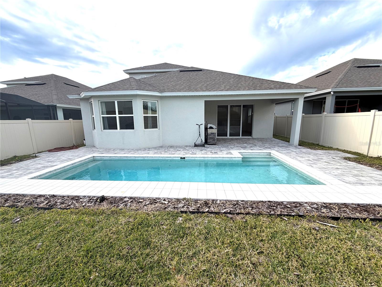 LAKESIDE/HAMLIN - Residential Lease