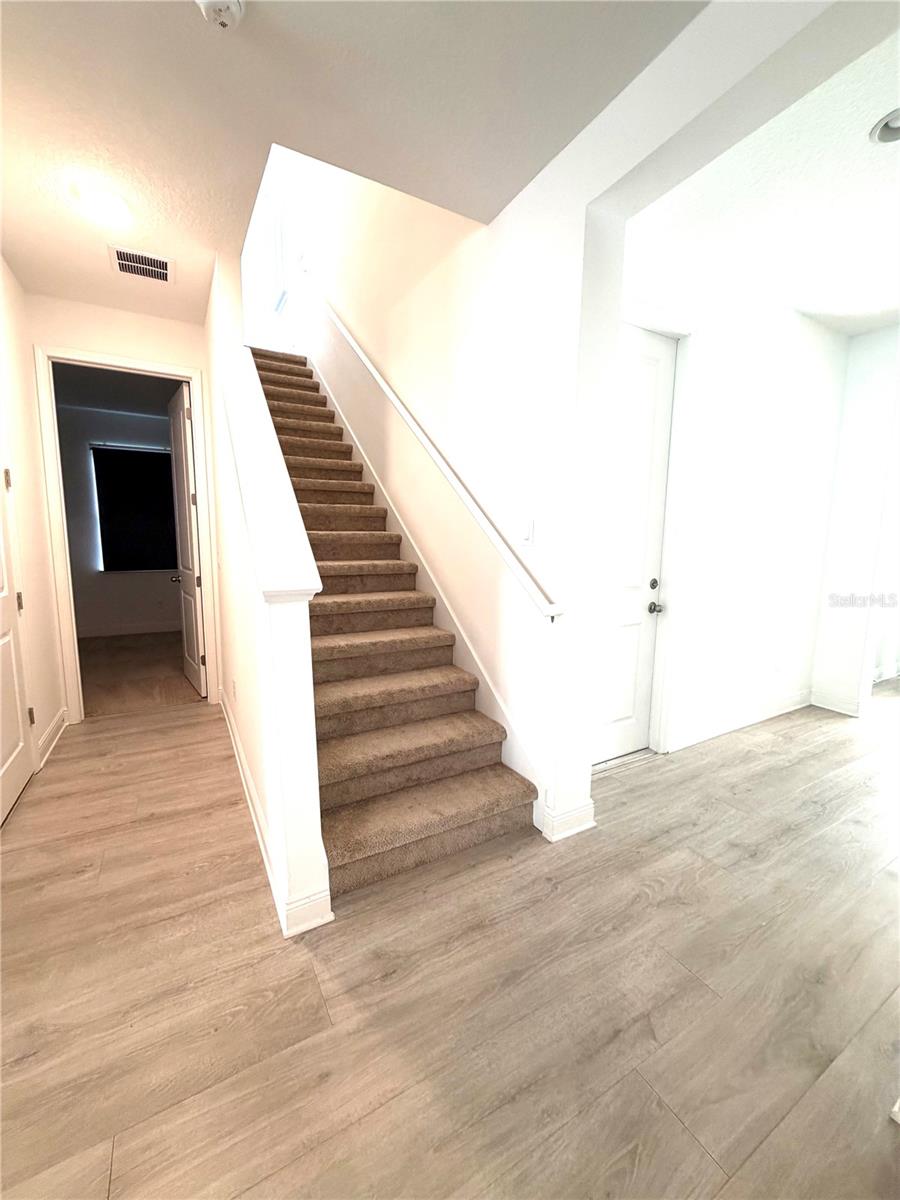 LAKESIDE/HAMLIN - Residential Lease