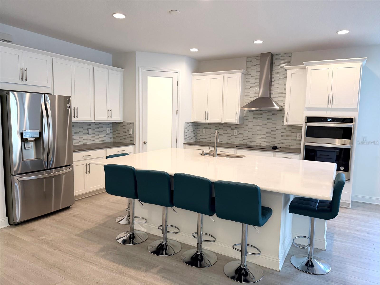 LAKESIDE/HAMLIN - Residential Lease