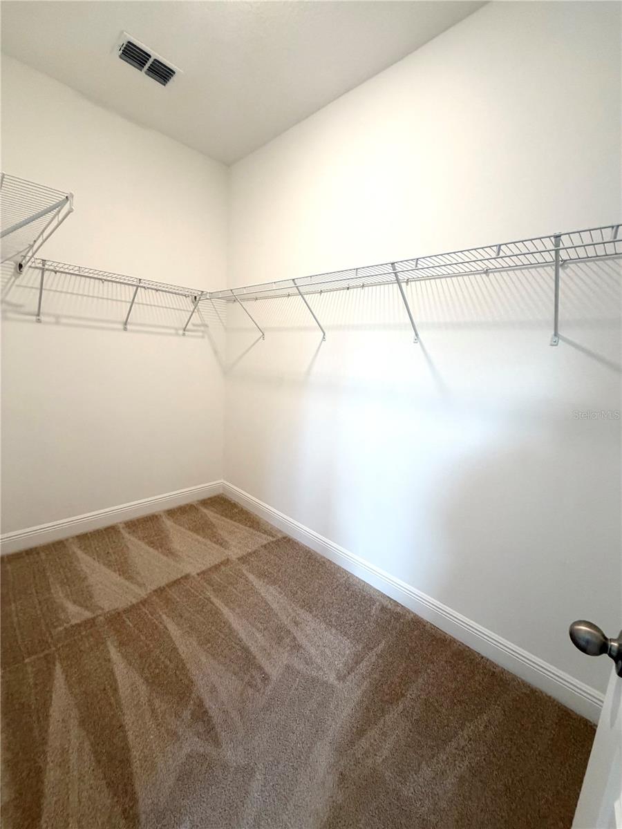 LAKESIDE/HAMLIN - Residential Lease