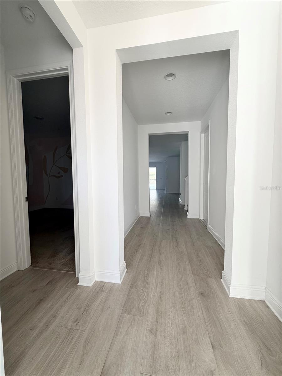 LAKESIDE/HAMLIN - Residential Lease