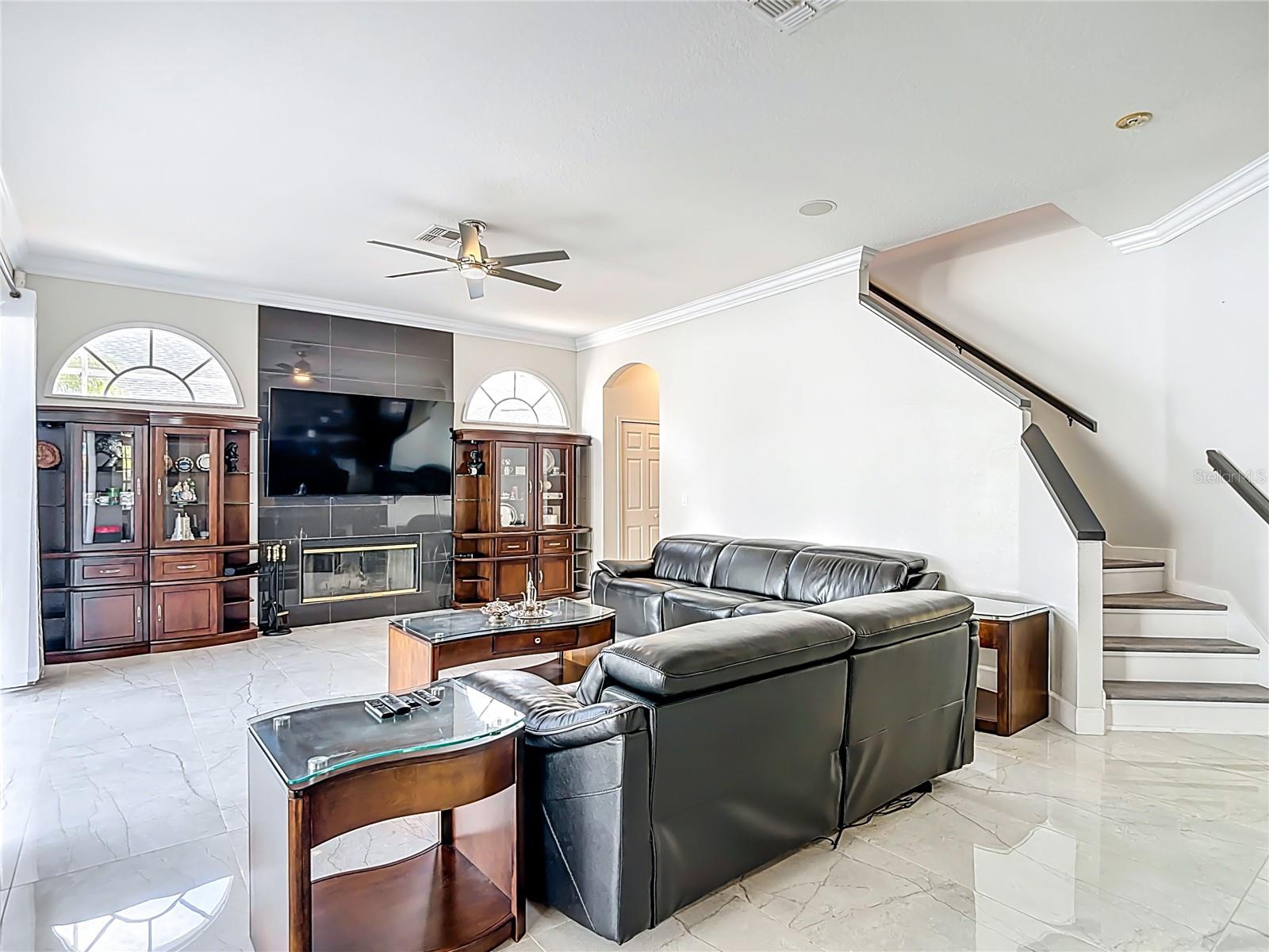 WEST HAMPTON - Residential