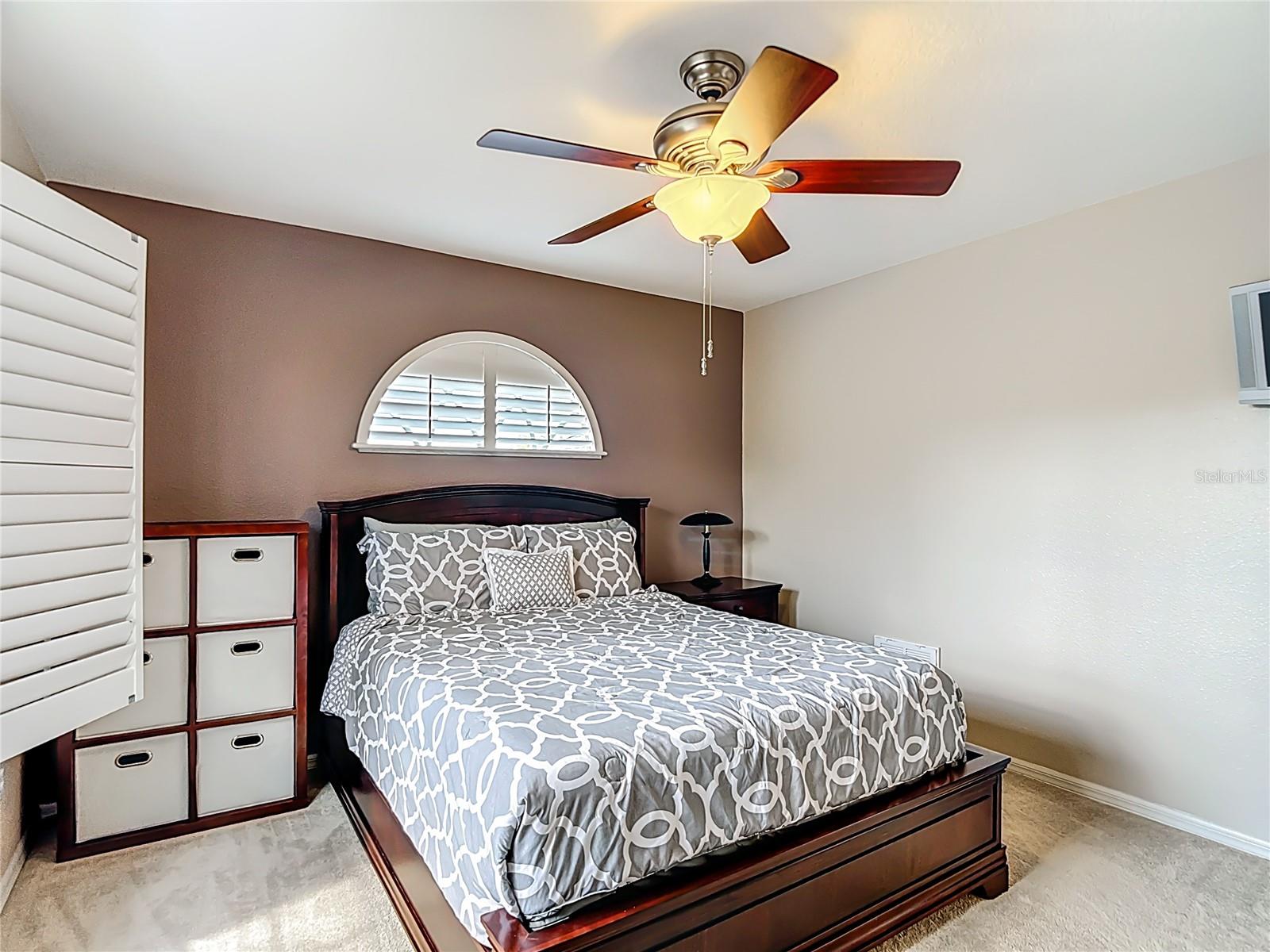 WEST HAMPTON - Residential