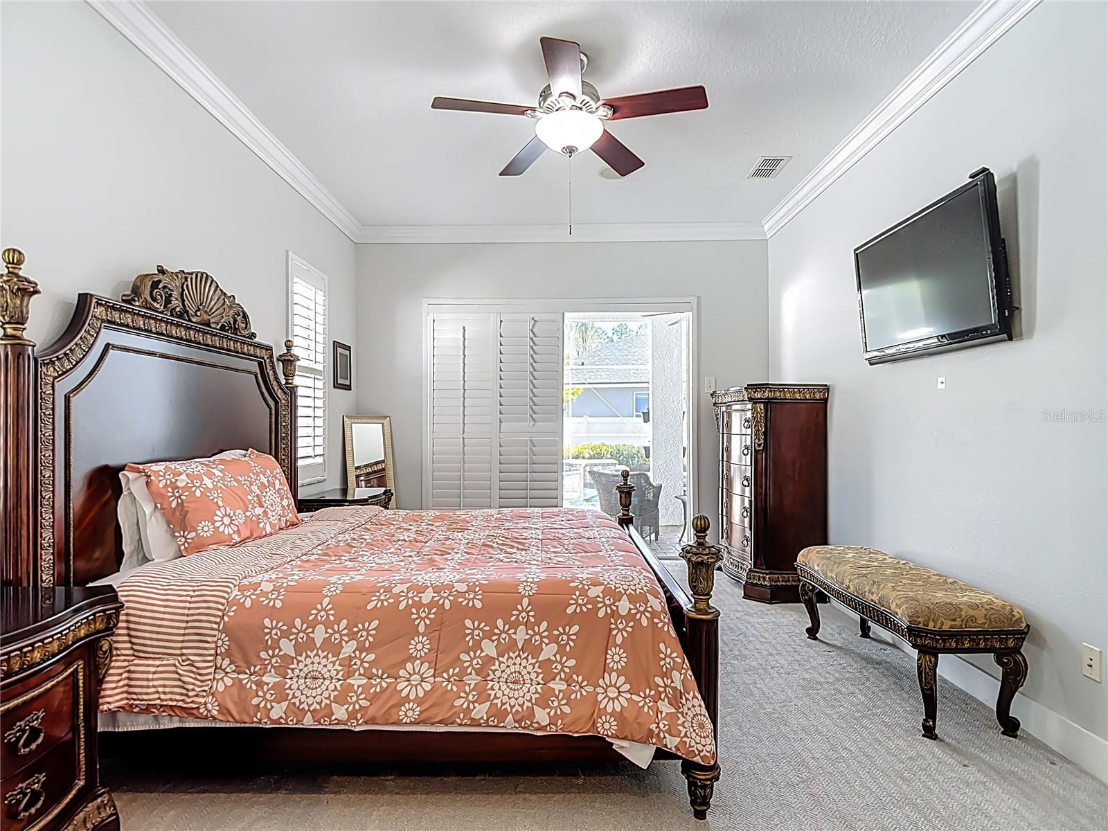 WEST HAMPTON - Residential