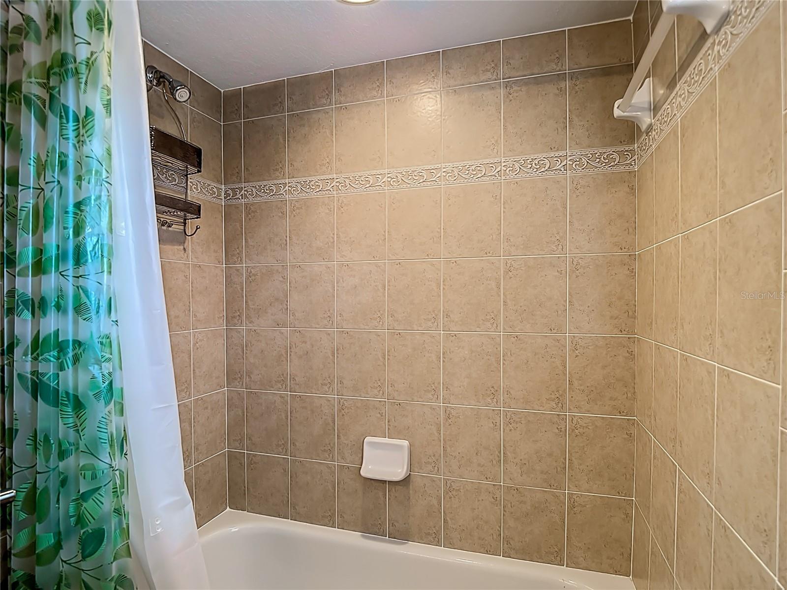 WEST HAMPTON - Residential