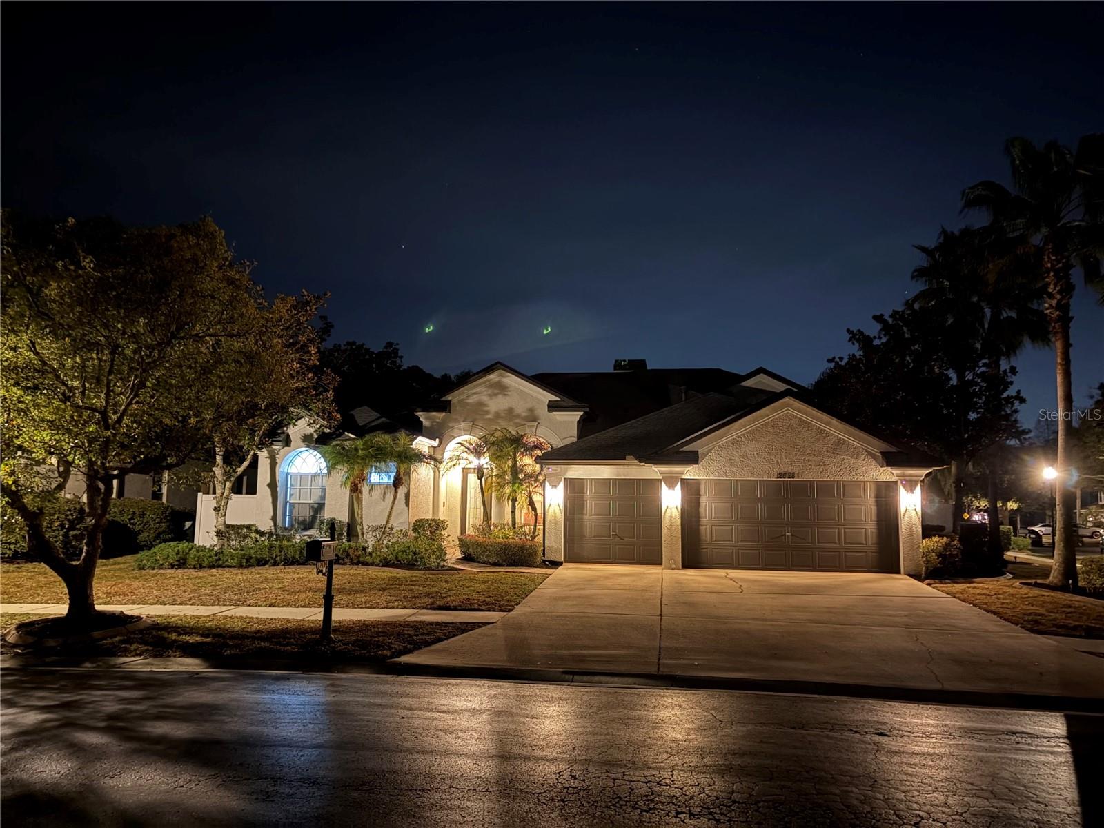 WEST HAMPTON - Residential