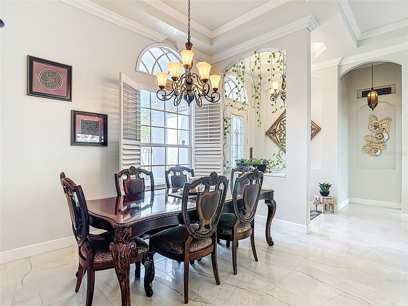 WEST HAMPTON - Residential