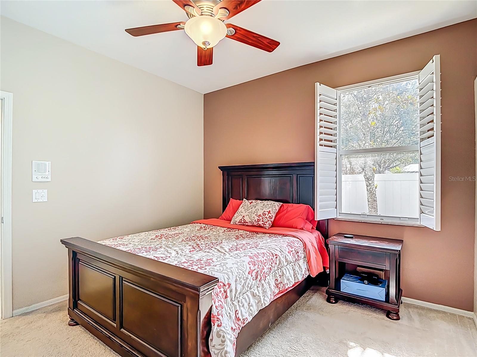 WEST HAMPTON - Residential