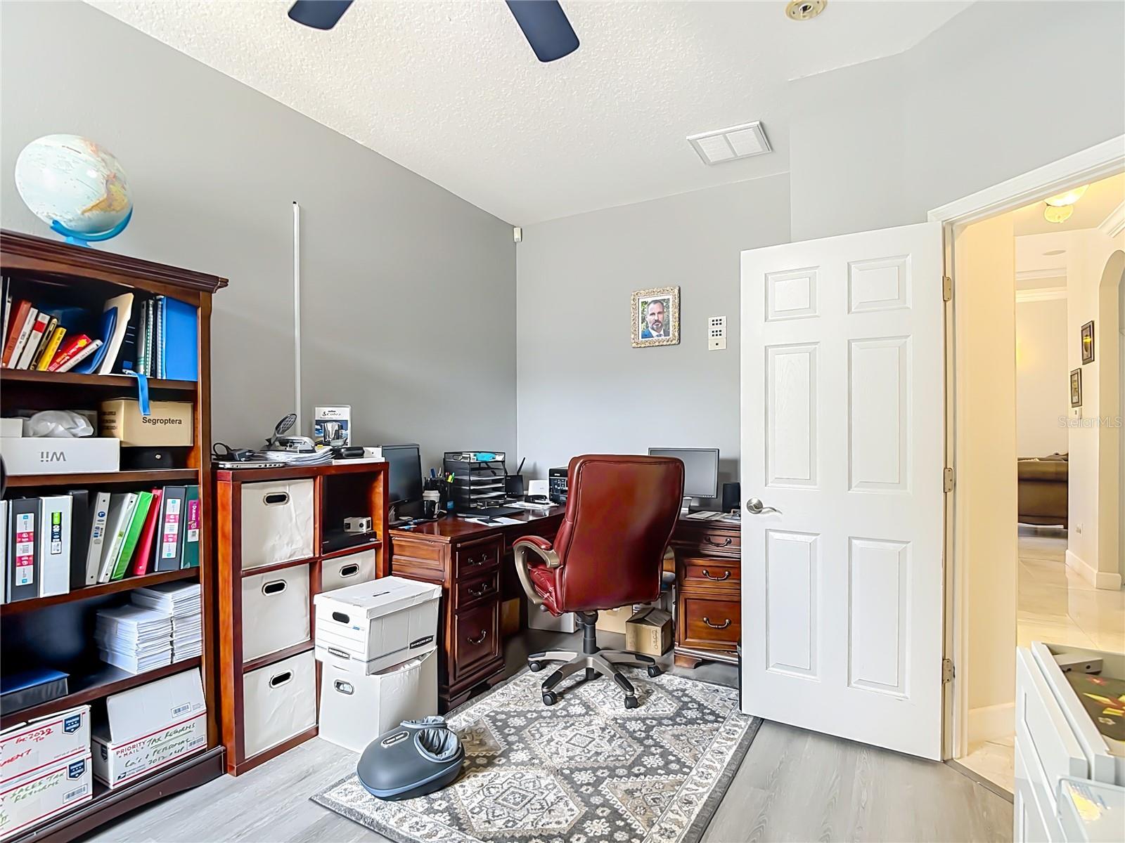 WEST HAMPTON - Residential