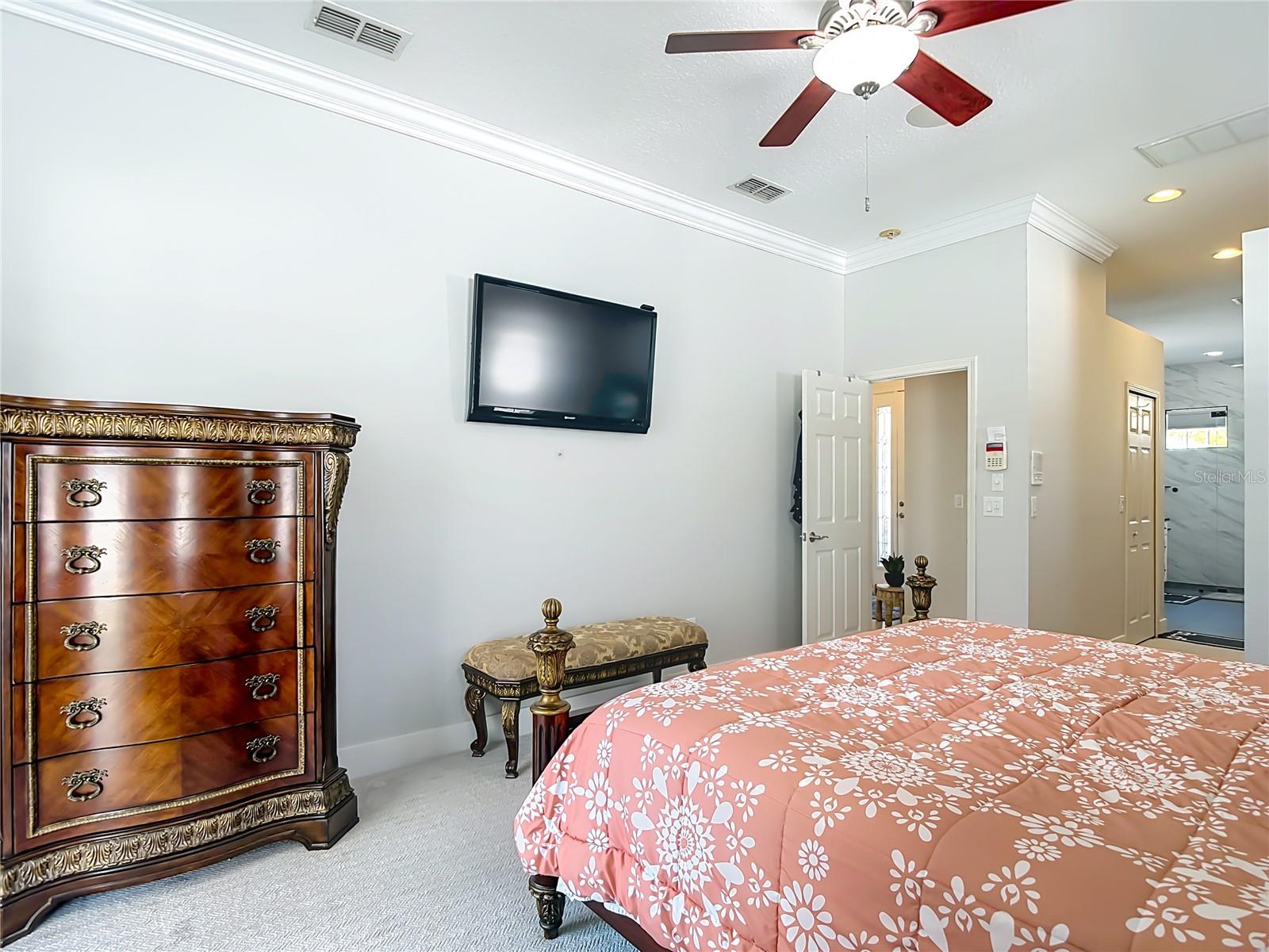 WEST HAMPTON - Residential