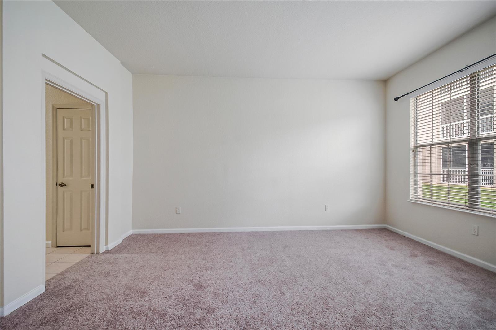 FLORA RIDGE CONDO PH 5 BLDG 2 - Residential