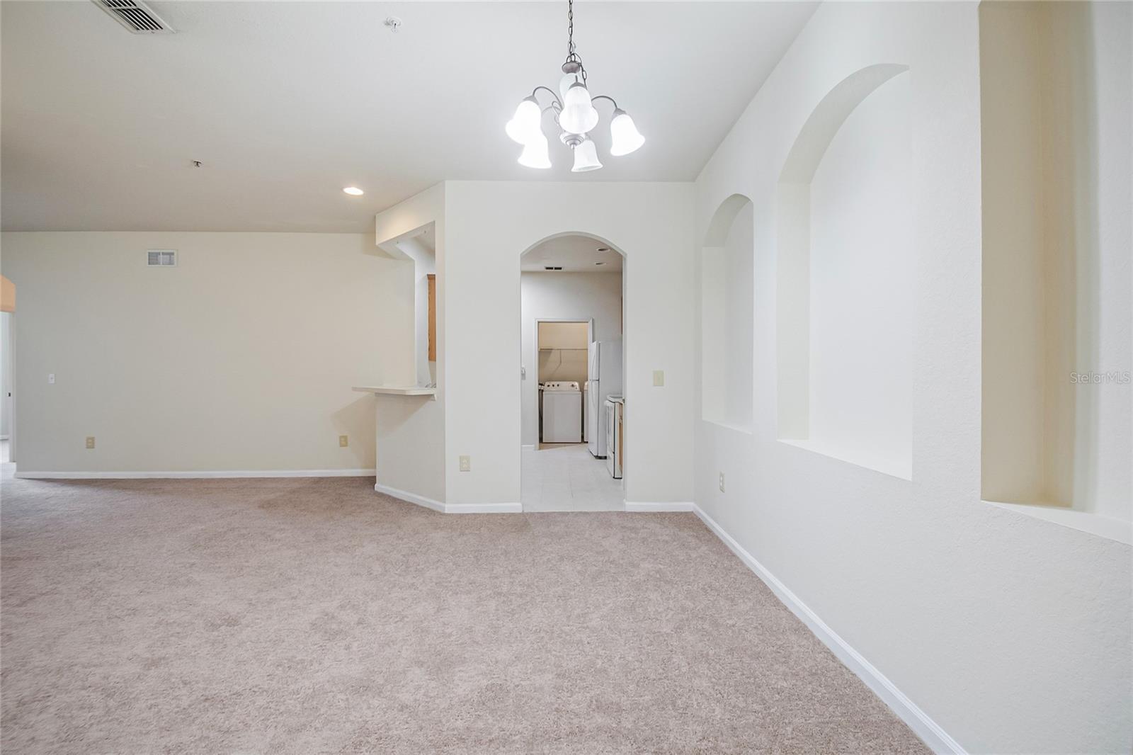 FLORA RIDGE CONDO PH 5 BLDG 2 - Residential