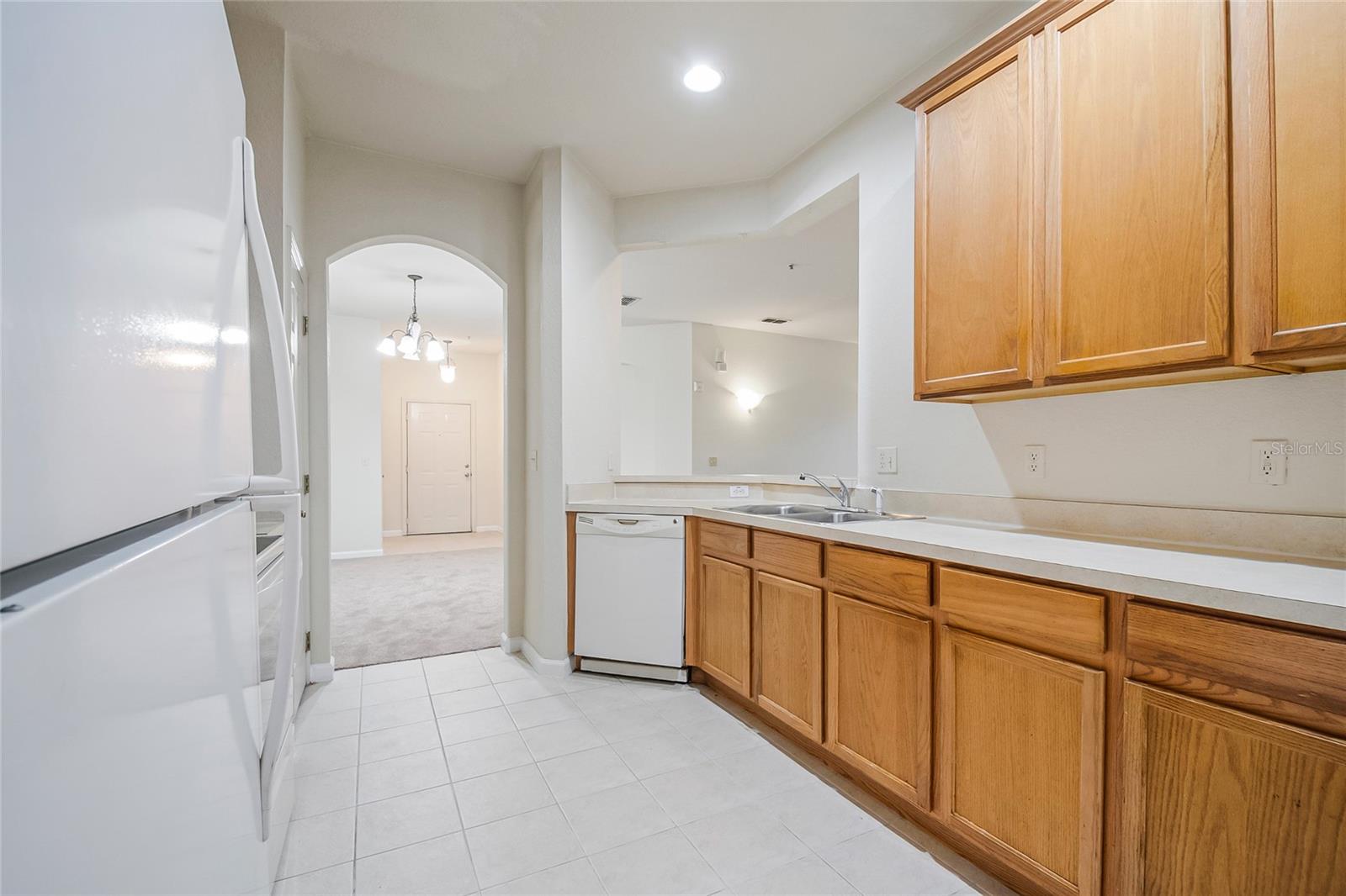 FLORA RIDGE CONDO PH 5 BLDG 2 - Residential