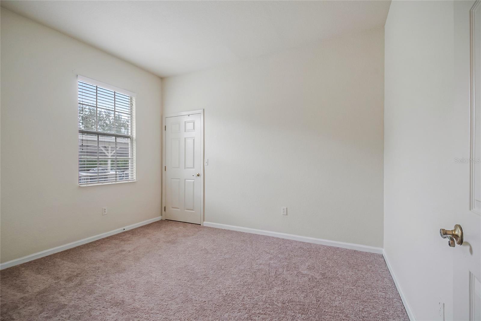 FLORA RIDGE CONDO PH 5 BLDG 2 - Residential