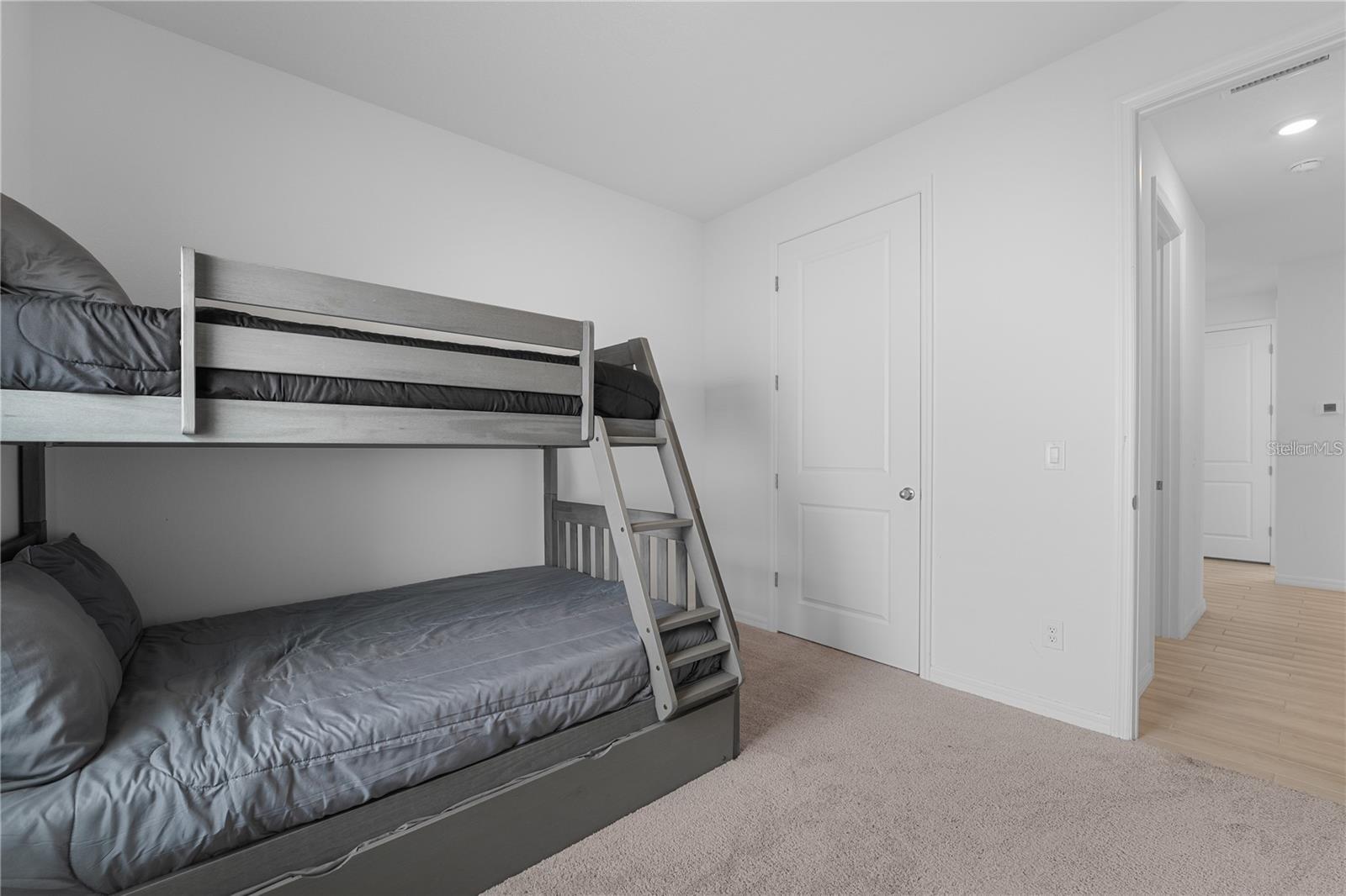 GLEN/WEST HAVEN - Residential Lease