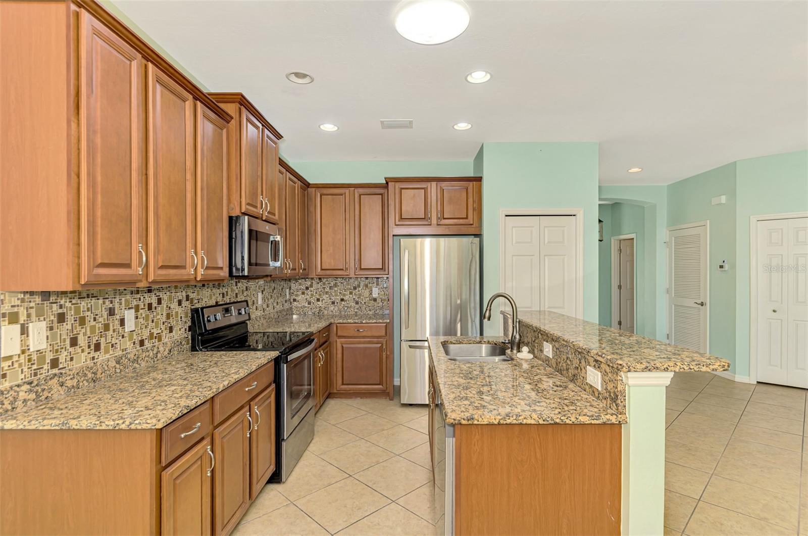 PENNINGTON PLACE - Residential Lease