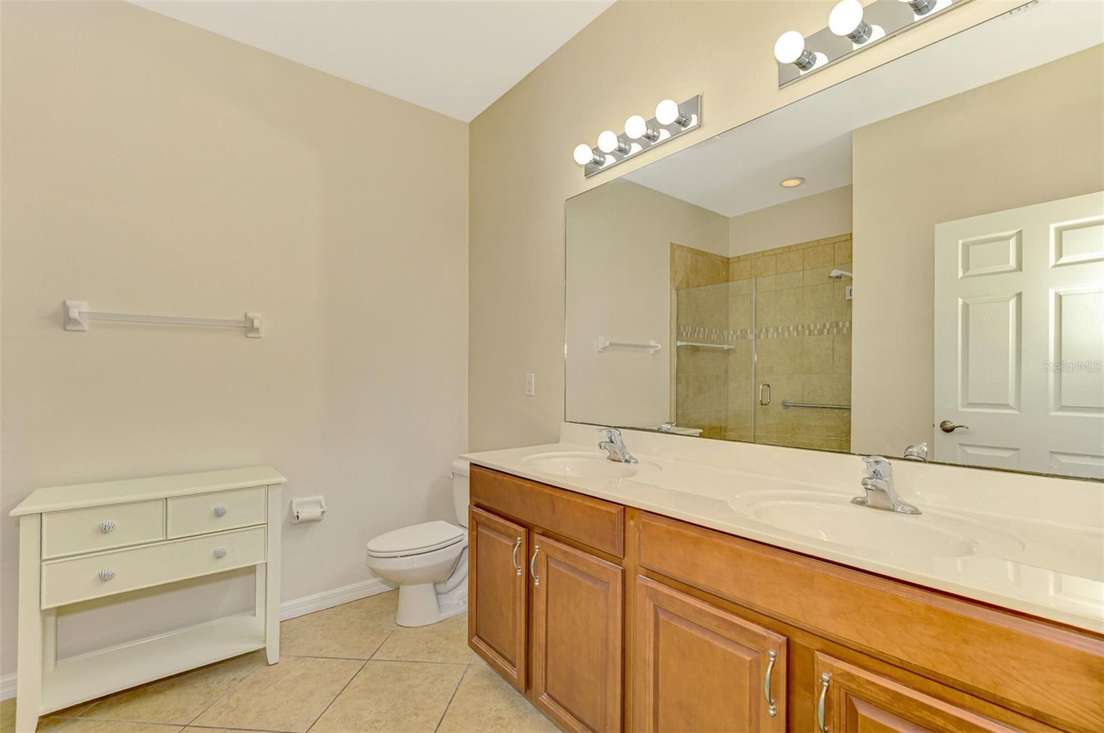 PENNINGTON PLACE - Residential Lease
