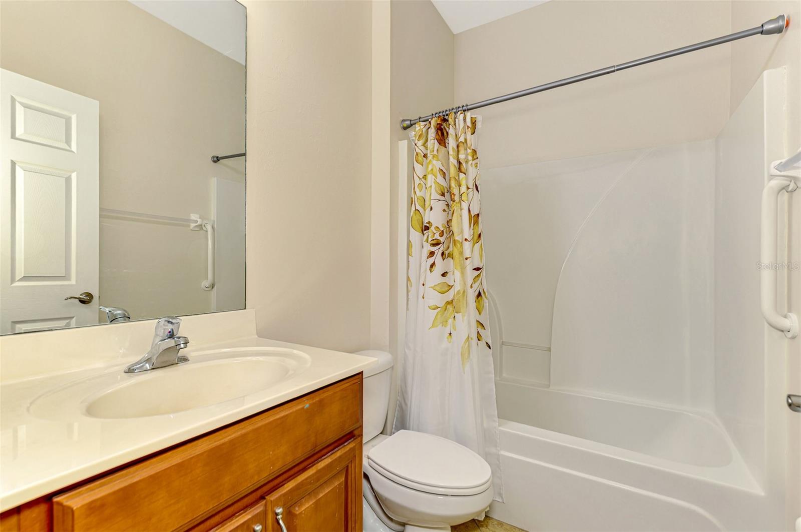 PENNINGTON PLACE - Residential Lease