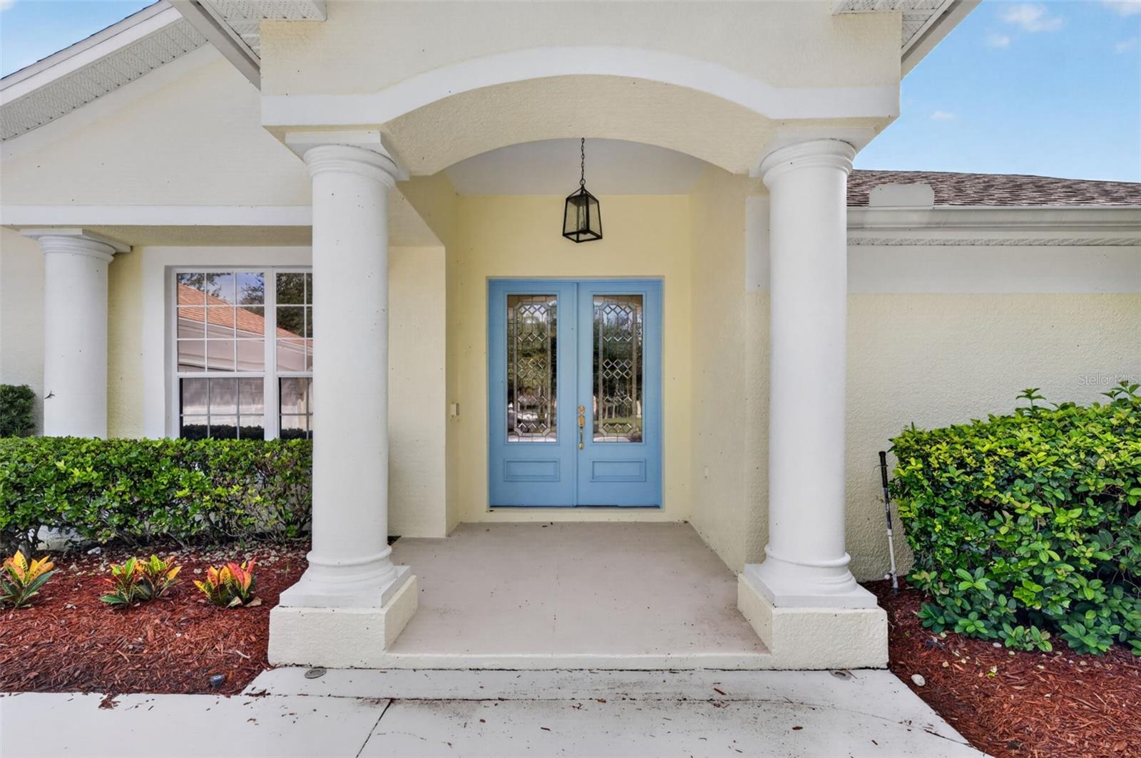 2213 WANDERING OAK TERRACE