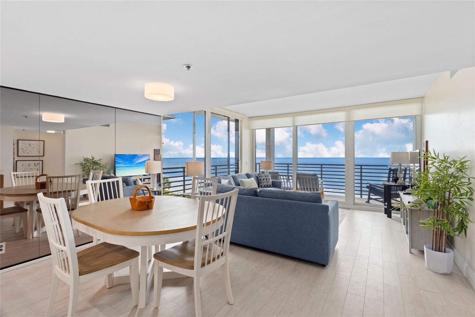 BEACHPLACE I - Residential