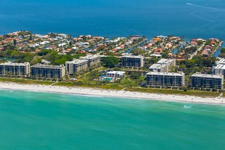 BEACHPLACE I - Residential