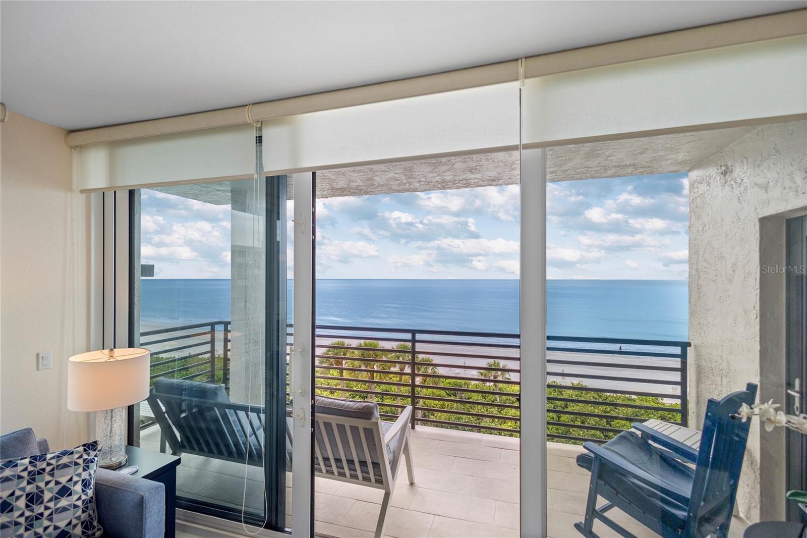 BEACHPLACE I - Residential