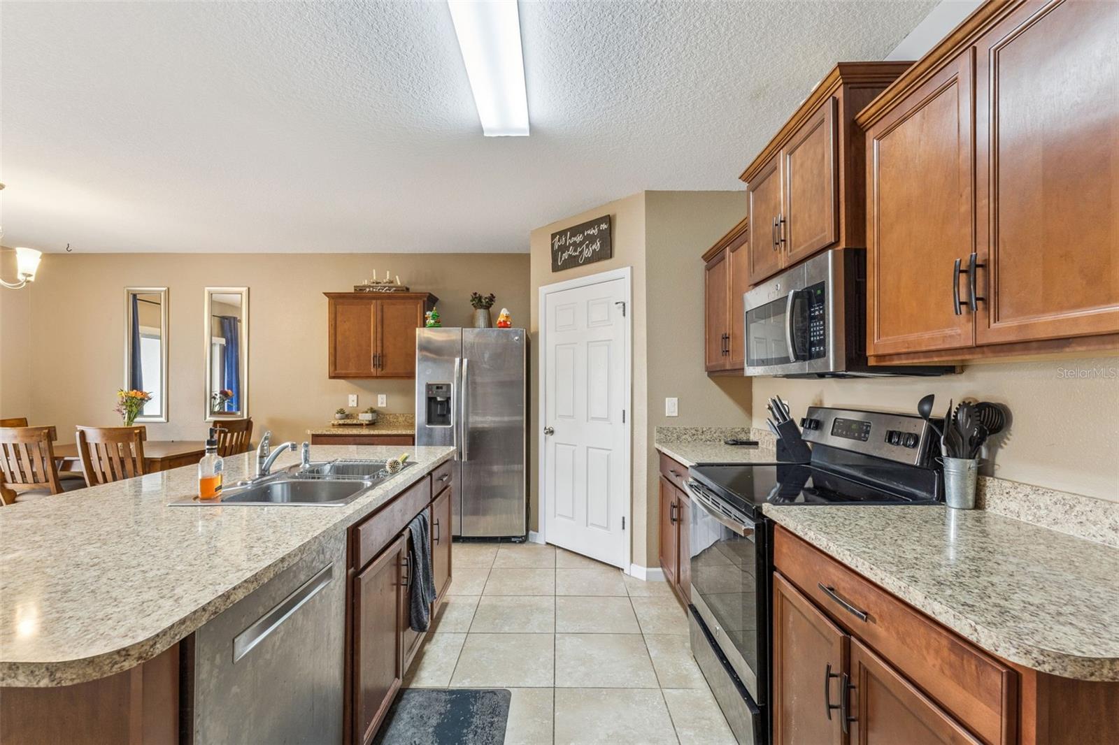 COTTAGES/MEADOWRIDGE - Residential