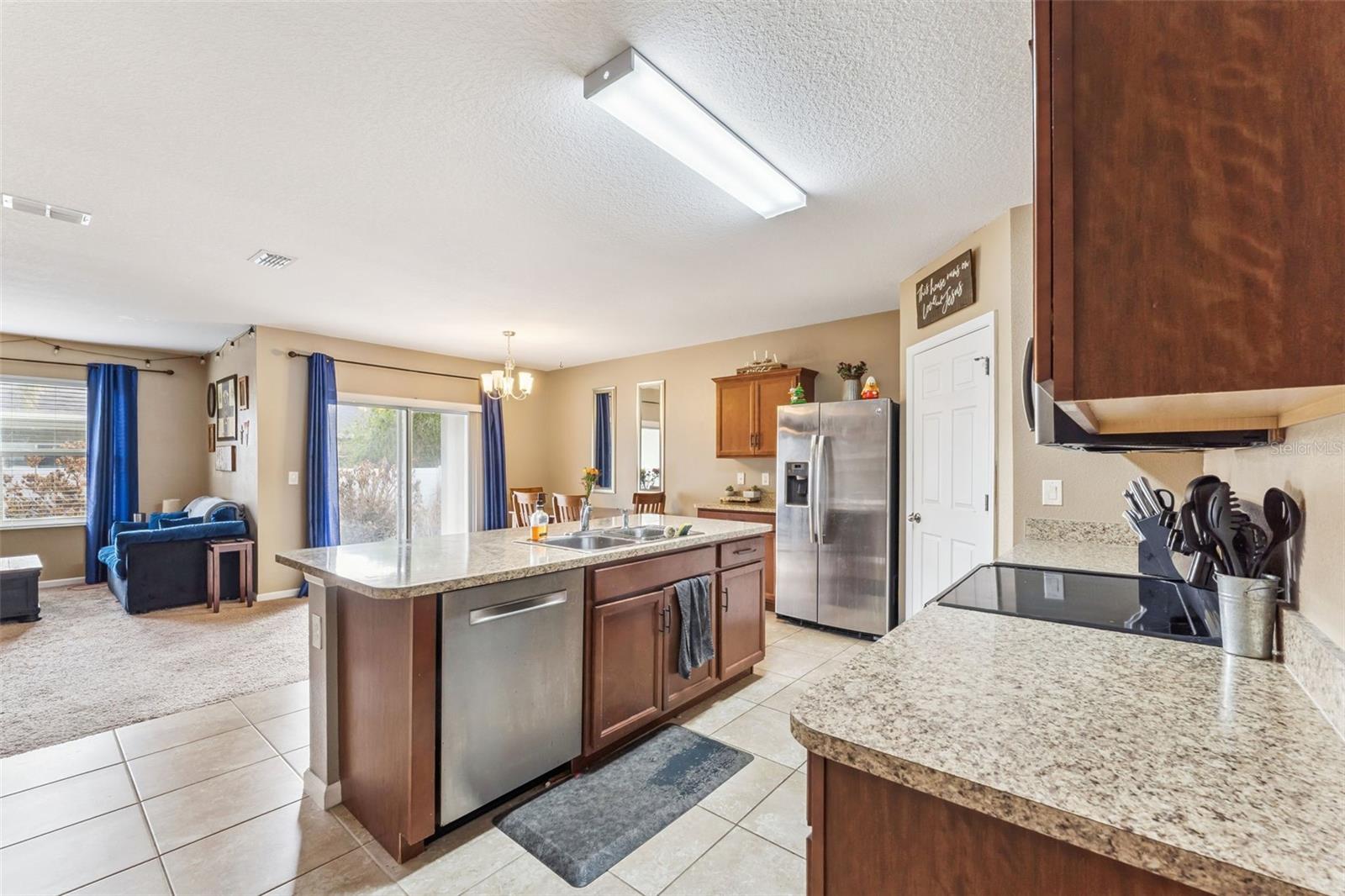 COTTAGES/MEADOWRIDGE - Residential