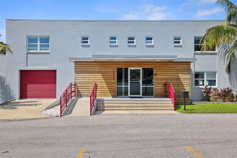 Photo of 10830 Navajo Drive, St Petersburg, FL 33708 (MLS # TB8432031)