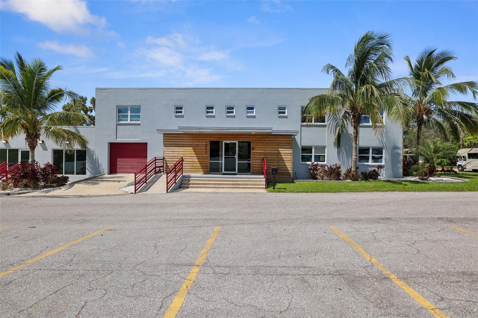 EDGEWATER ESTATES - Residential