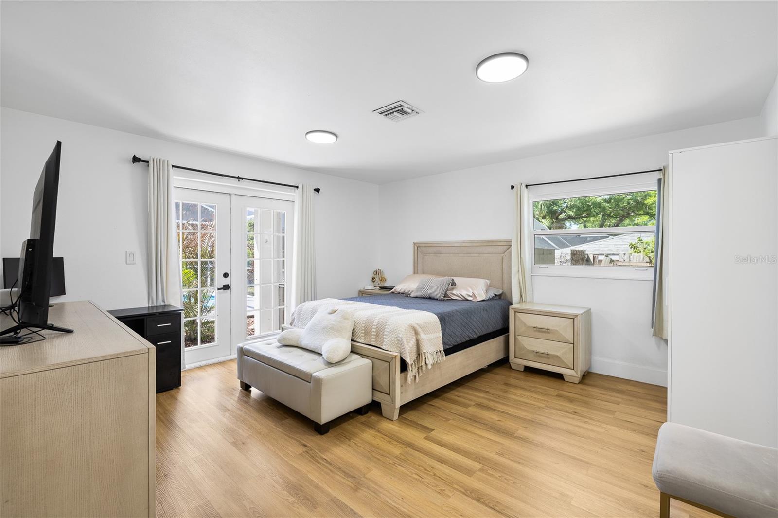 TEMPLE GROVE ESTATES - Residential