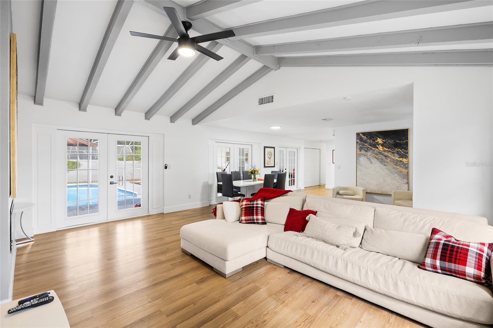 TEMPLE GROVE ESTATES - Residential