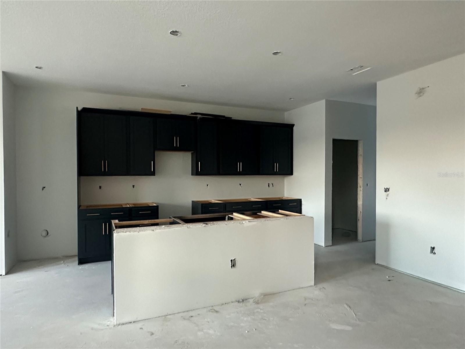 OAKFIELD TRAILS WEST - Residential