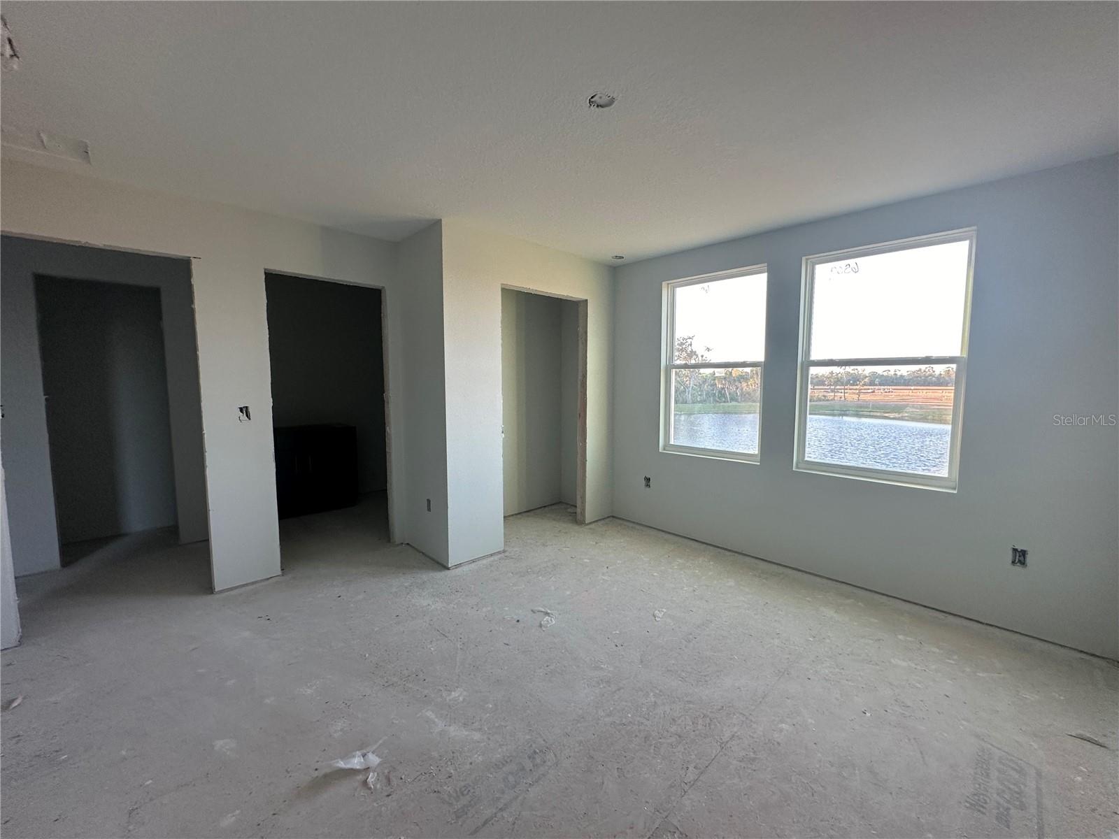 OAKFIELD TRAILS WEST - Residential