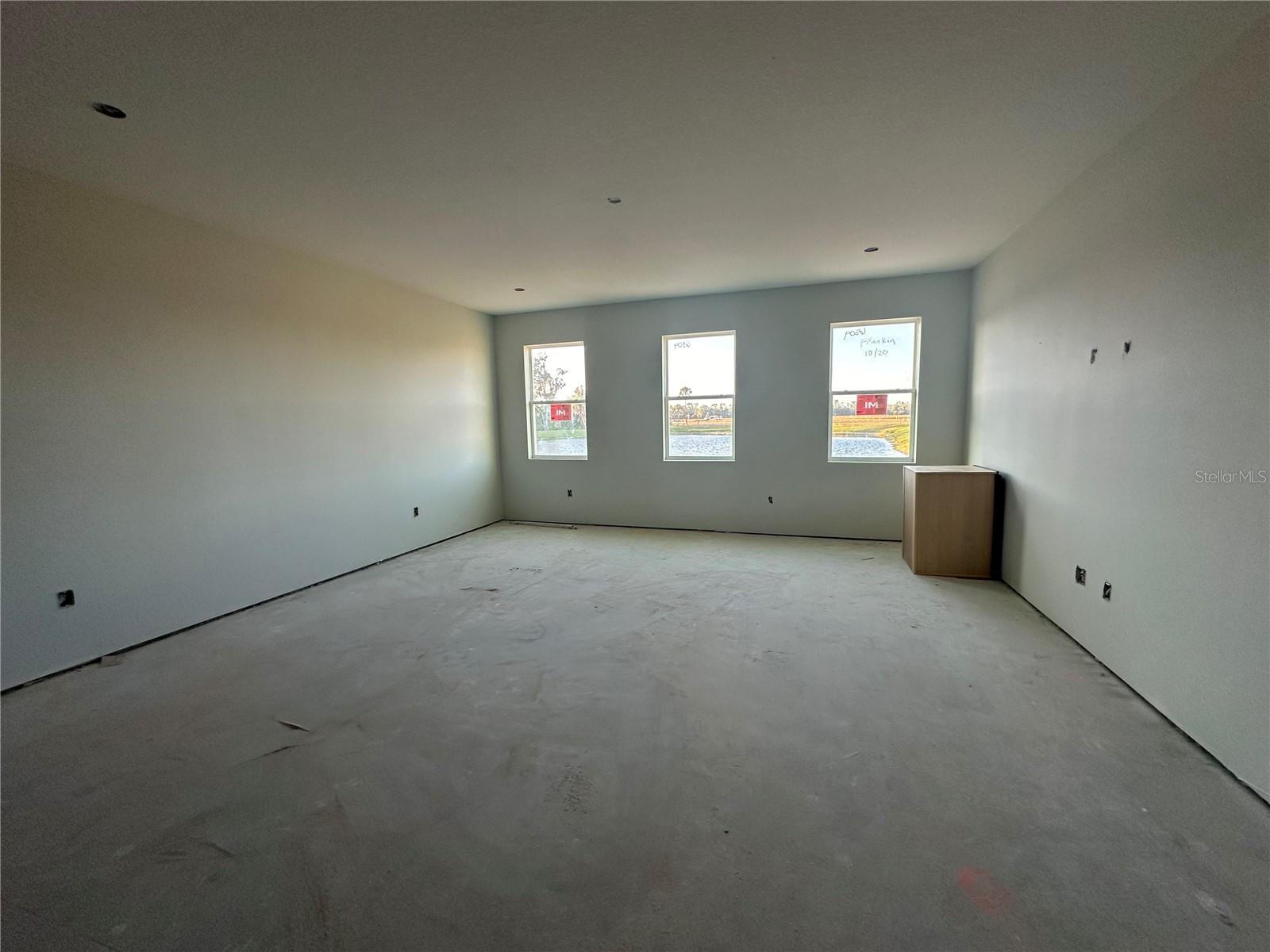 OAKFIELD TRAILS WEST - Residential