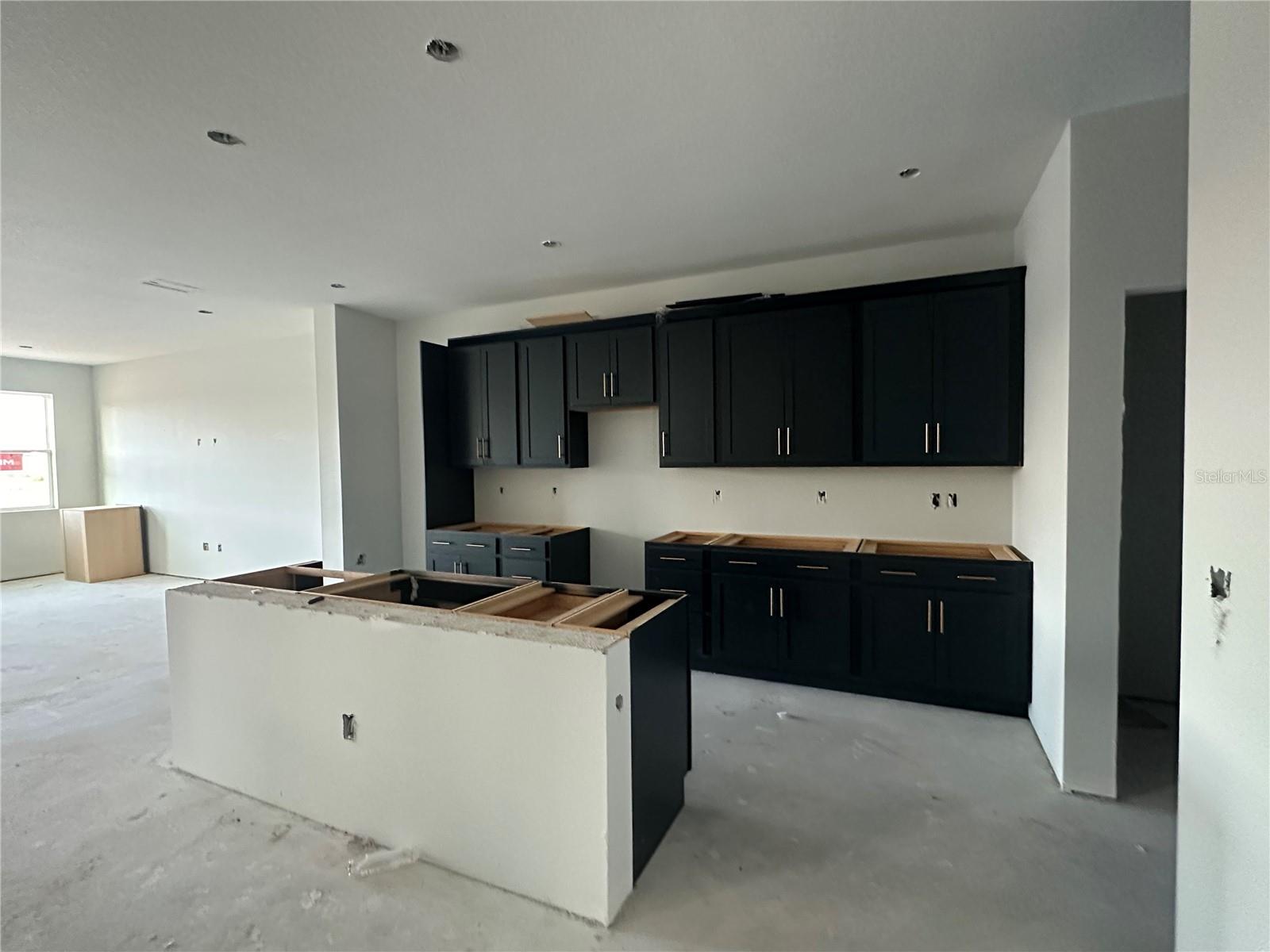 OAKFIELD TRAILS WEST - Residential