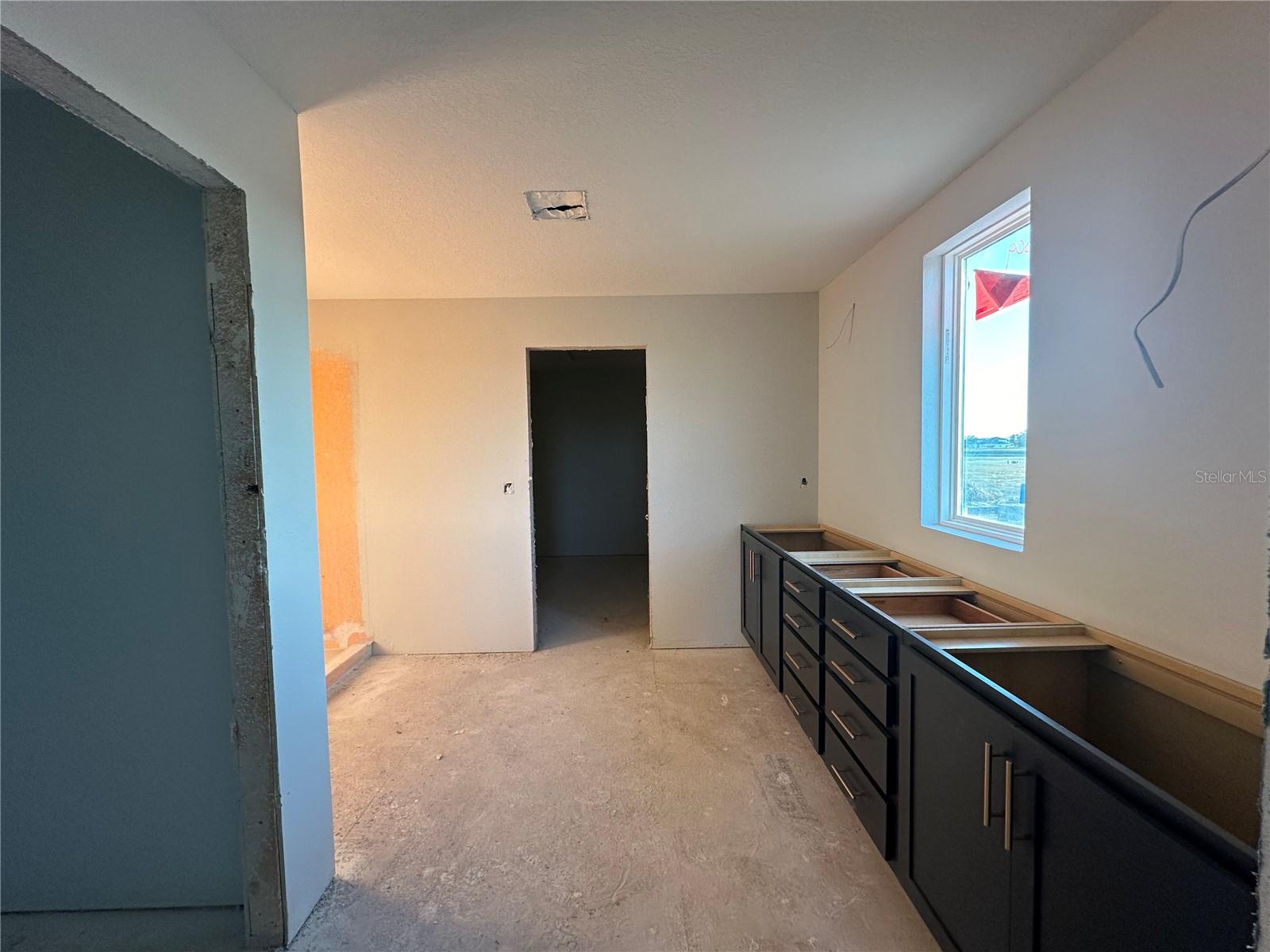 OAKFIELD TRAILS WEST - Residential