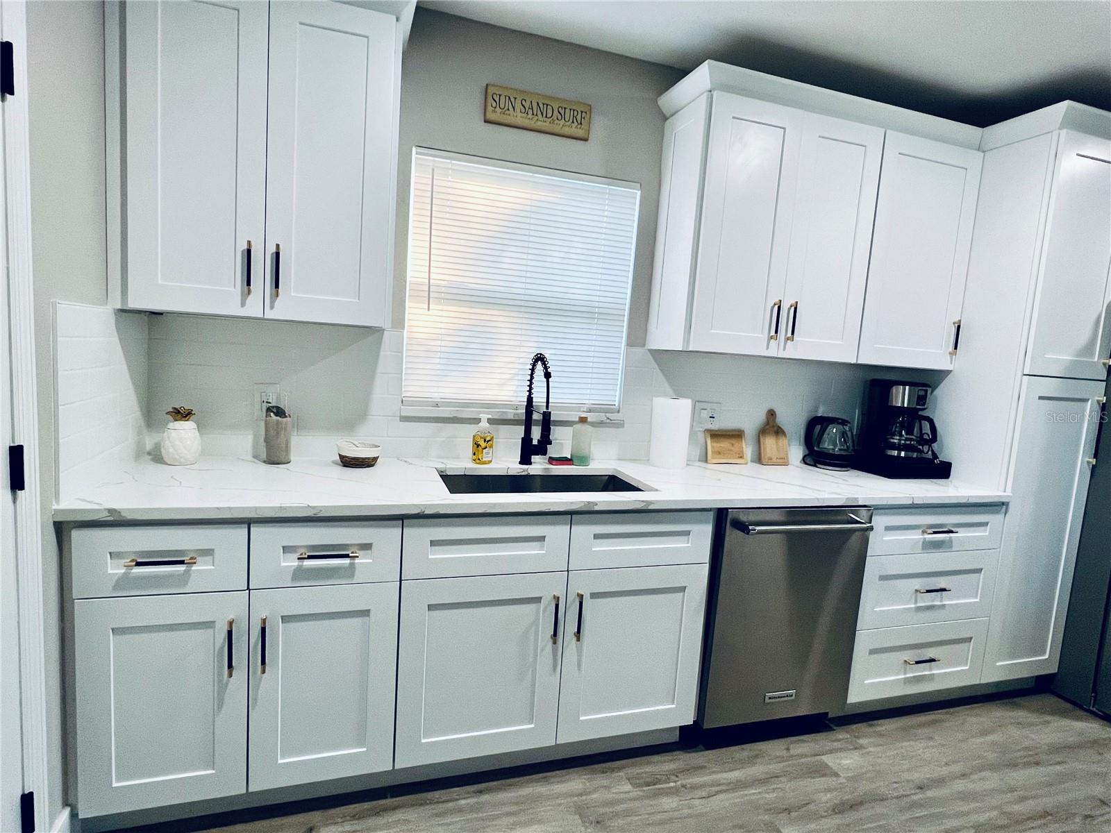 BLOSSOM LAKE VILLAGE SEC 2 - Residential Lease