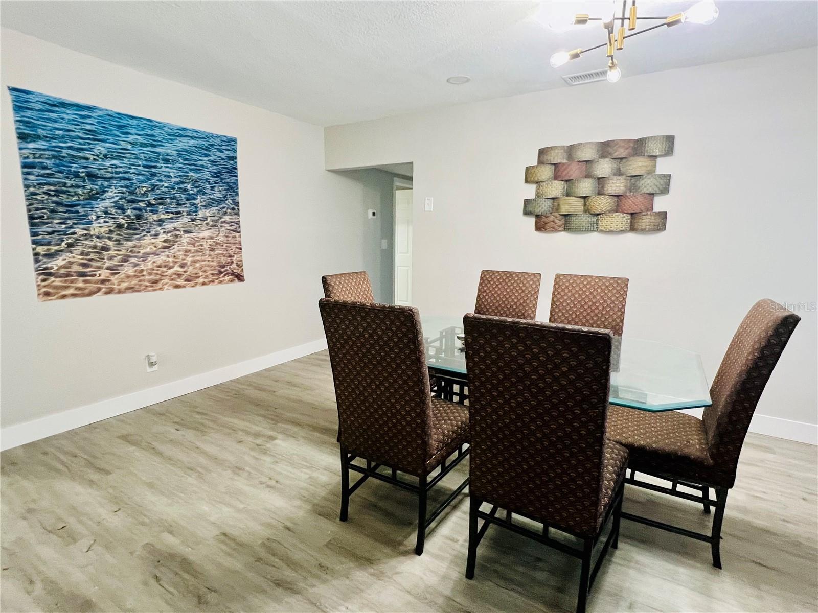 BLOSSOM LAKE VILLAGE SEC 2 - Residential Lease